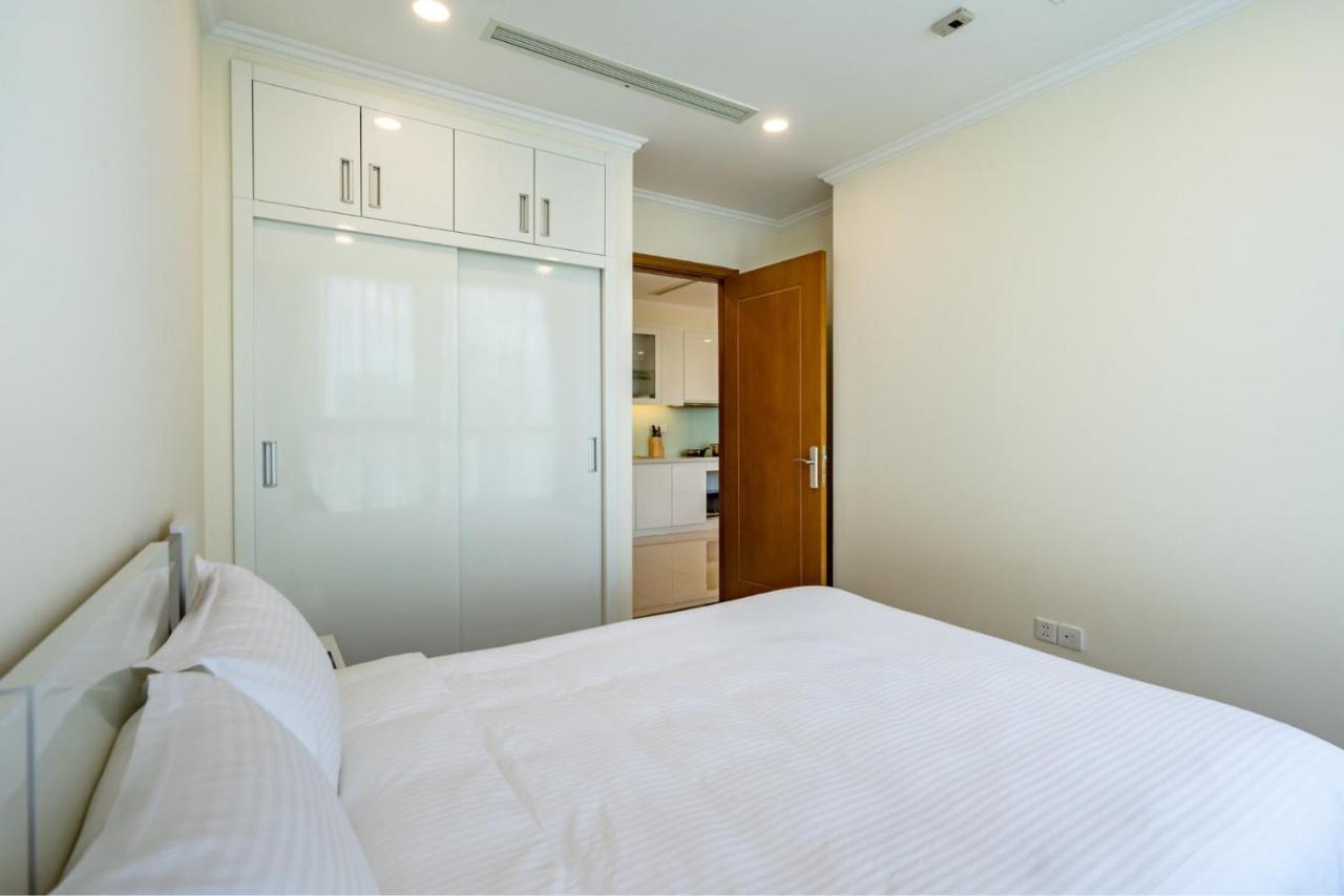 Luxury Vinhomes Central Park Humi Apartment Ho-Chi-Minh-Stadt Exterior foto